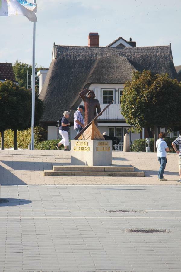 Strandlaeufer Im Kirschgarten Kellenhusen Exterior foto
